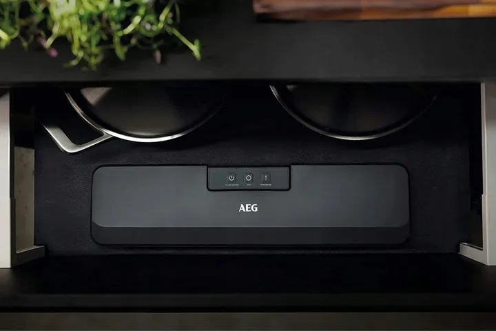 Вакууматор AEG VS4-1-4AG