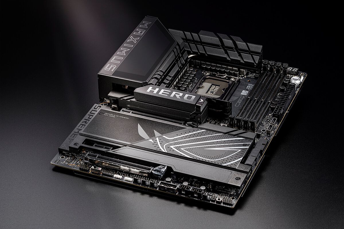 Материнська плата ASUS ROG Maximus Z890 Hero