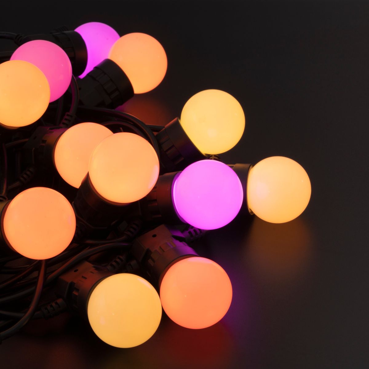 Гірлянда Smart LED Twinkly Festoon RGB 20 чорний (TWF020STP-BEU)
