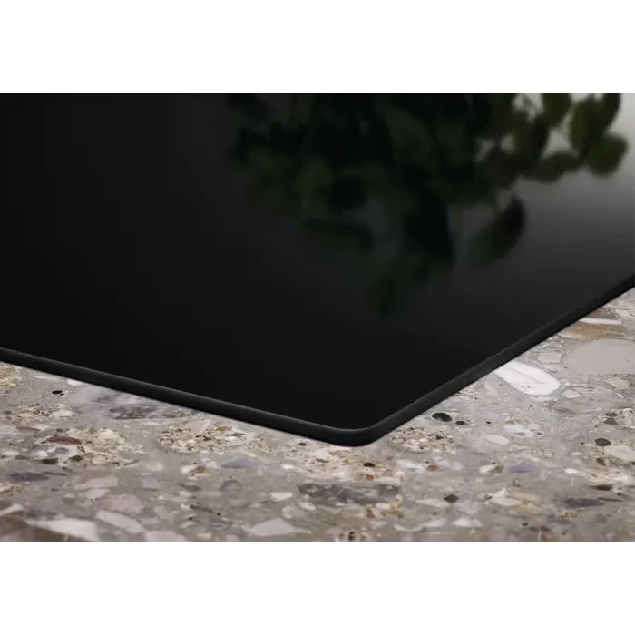 Варильна поверхня Electrolux KIS62453I