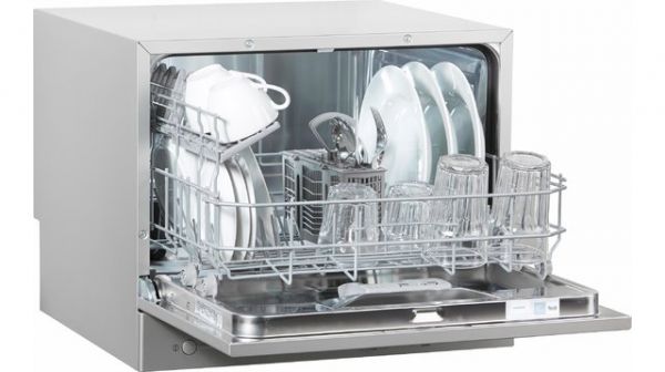 Посудомийна машина Electrolux ESF2400OW