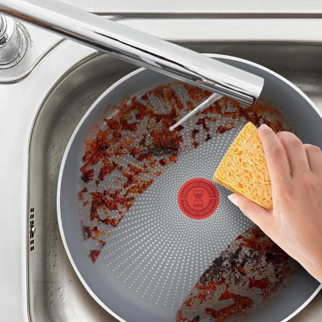 Сотейник Tefal Halo 24см сірий (C3123253)