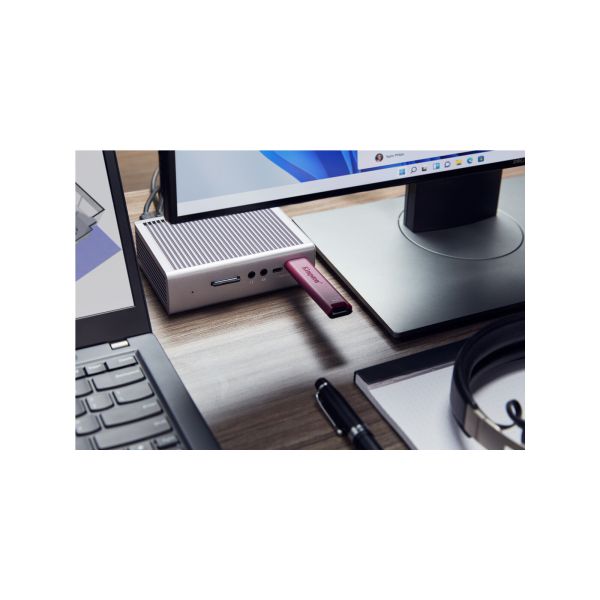 USB флеш накопичувач Kingston DataTraveler Max Red 256GB USB 3.2 Gen 2 (DTMAXA/256GB)