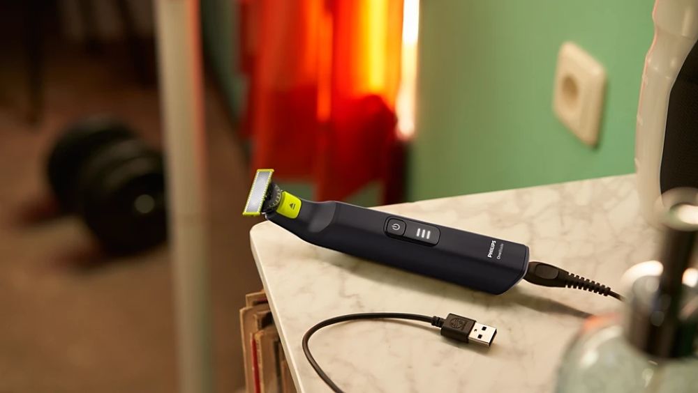 Електробритва Philips OneBlade Pro 360 (QP6542/15)