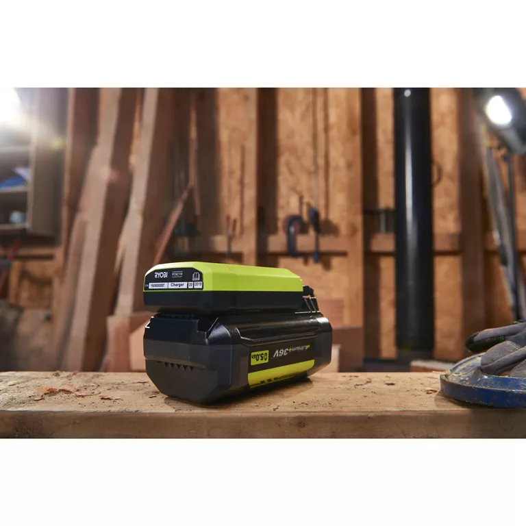 Зарядний пристрій Ryobi Max Power RY36C17A (5133004557)