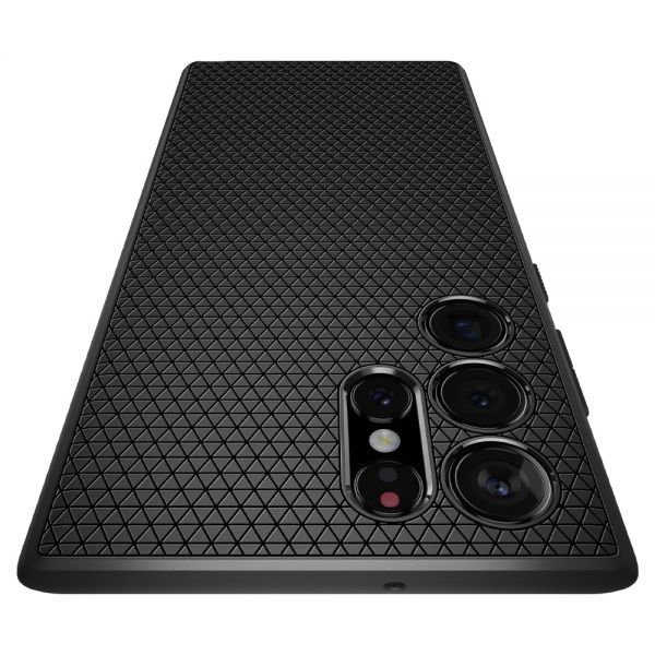 Чехол Spigen для Samsung Galaxy S22 Ultra Liquid Air Matte Black (ACS03915)