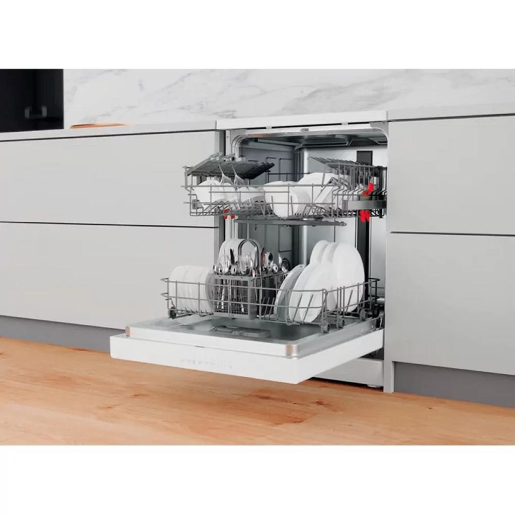 Посудомийна машина Whirlpool W2F HD624