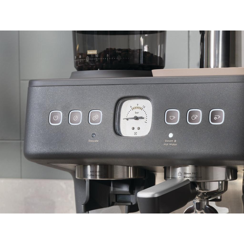 Кавоварка Electrolux E8EC1-8BP