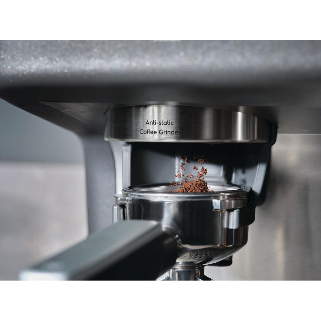 Кавоварка Electrolux E8EC1-8BP